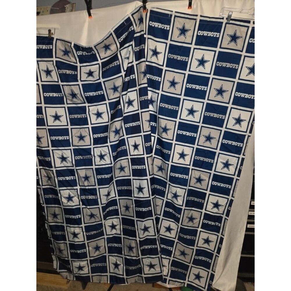 Dallas Cowboys Shower Curtain (LOC-83)